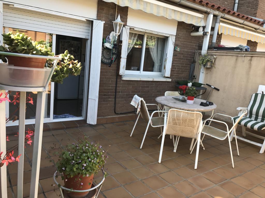 Unifamiliar adosada – Mollet del Valles 234.00 m2 photo3