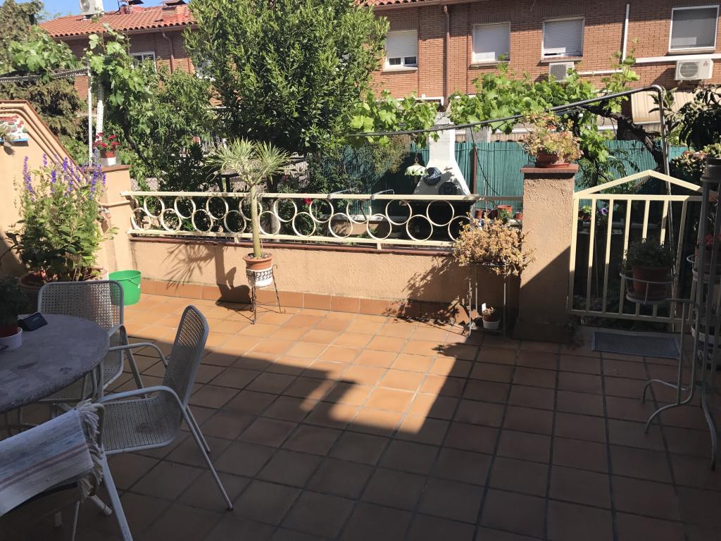 Unifamiliar adosada – Mollet del Valles 234.00 m2 photo2