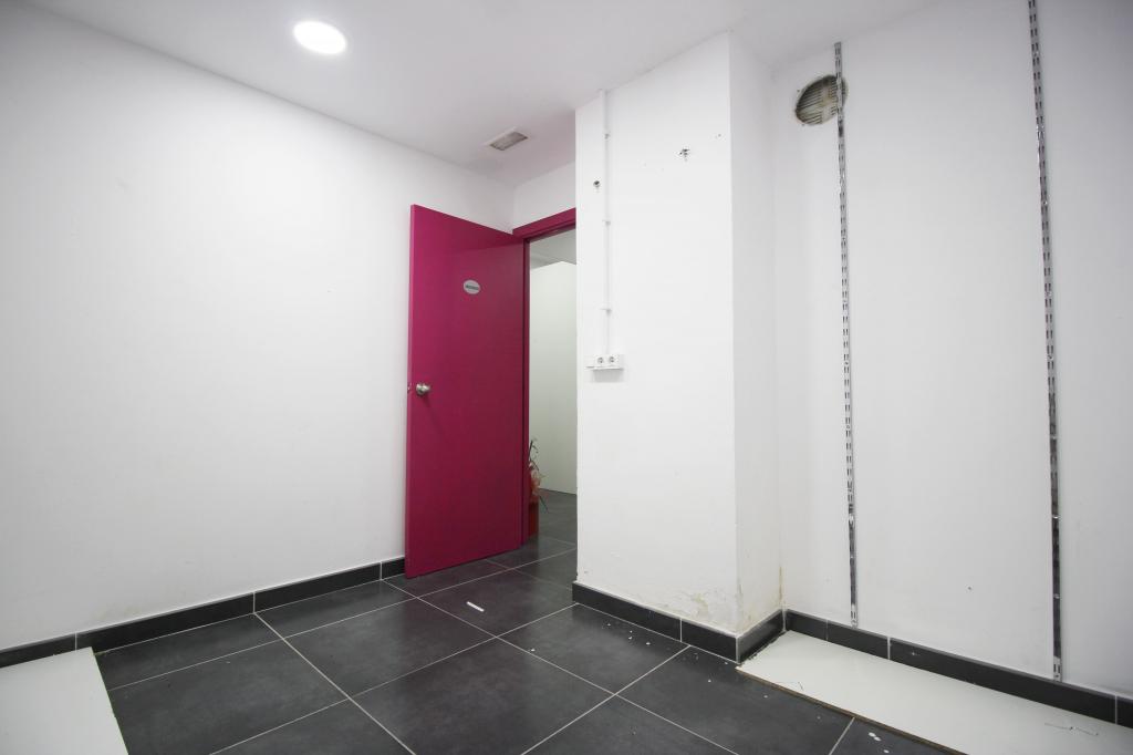 Local comercial – Terrassa 129.00 m2 photo10