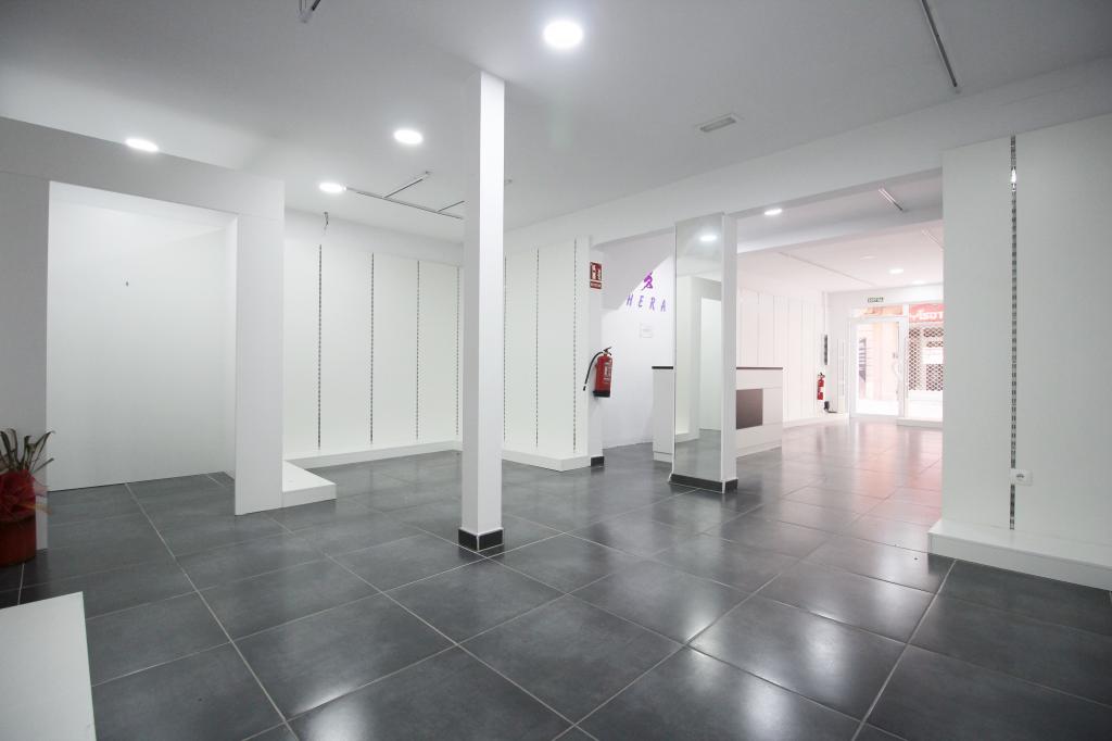 Local comercial – Terrassa 129.00 m2 photo6
