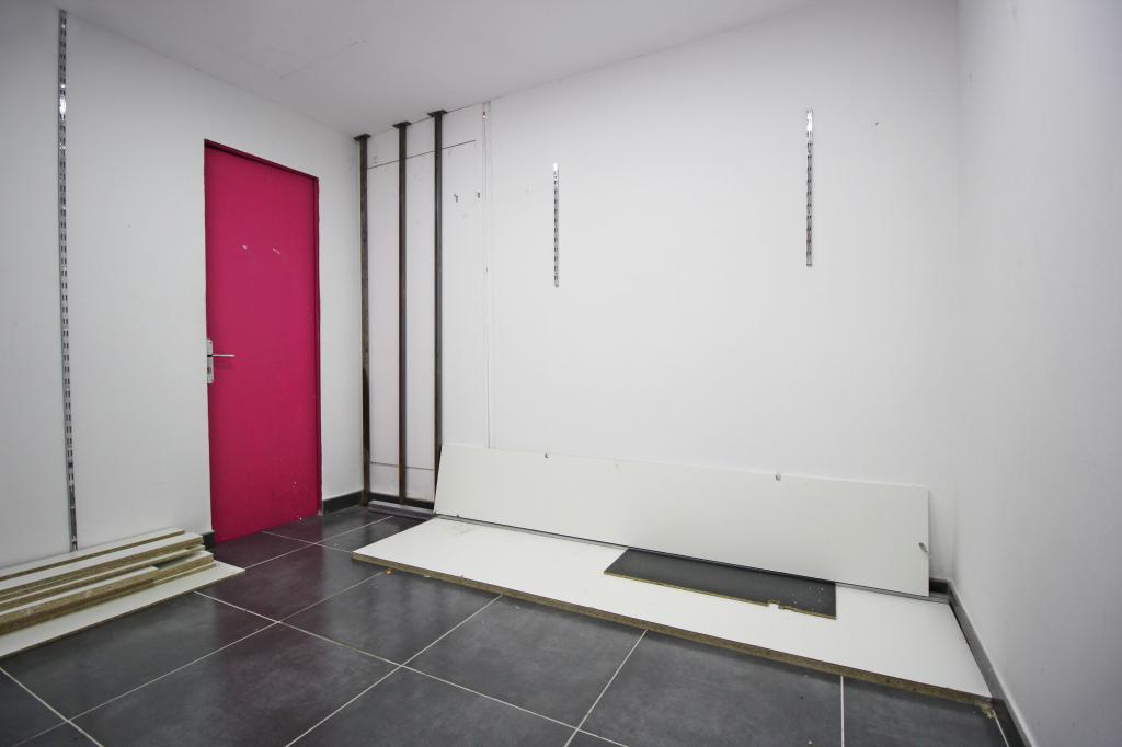 Local comercial – Terrassa 129.00 m2 photo8