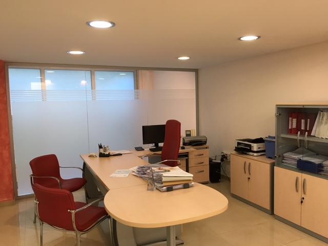 Oficina – Hospitalet de Llobregat 231.00 m2 photo9