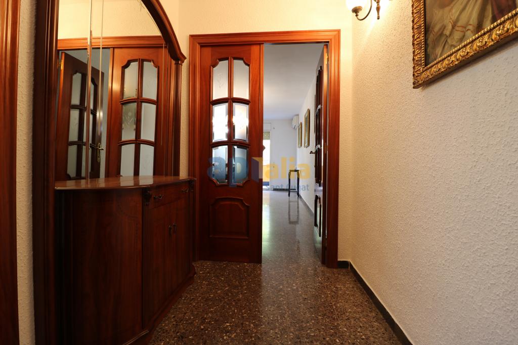 Piso – Cerdanyola del Vallès 124.00 m2 photo4