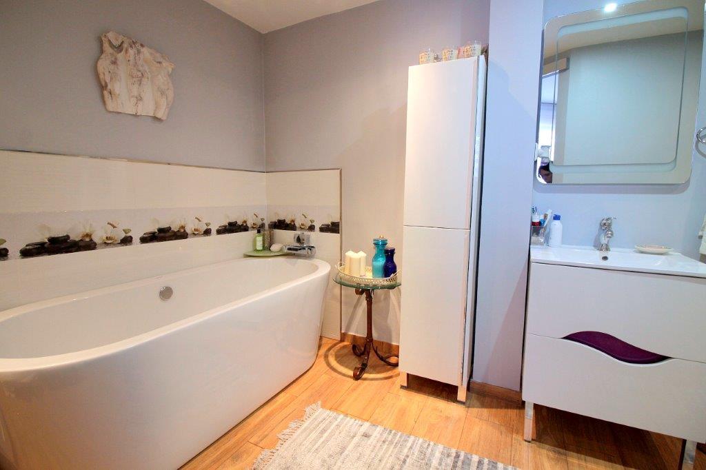 Tríplex – Castelldefels 177.00 m2 photo20