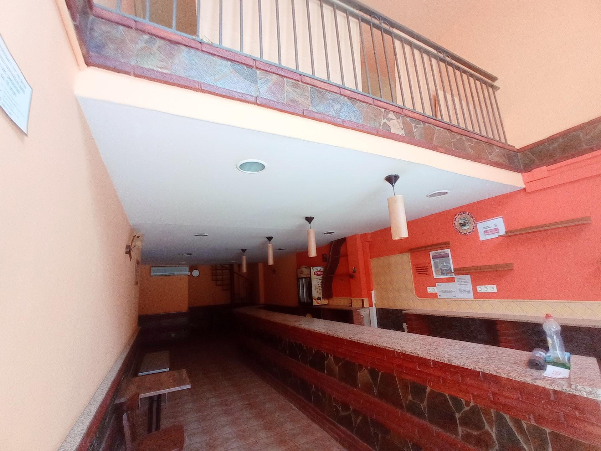 Local comercial – Cornellà de Llobregat 122.00 m2 photo5