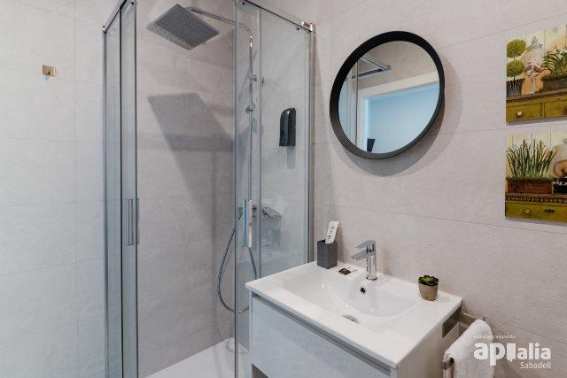 Hoteles – Vidrà 790.00 m2 photo94