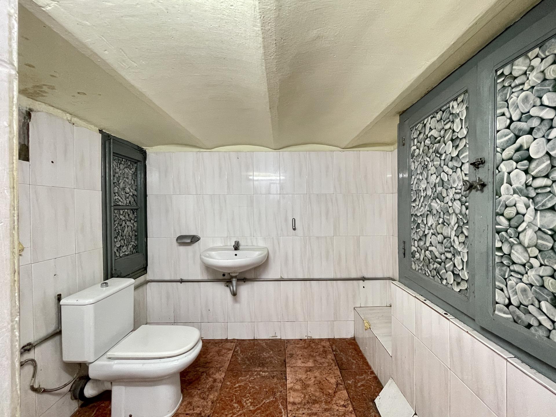 Local comercial – Barcelona 102.00 m2 photo14