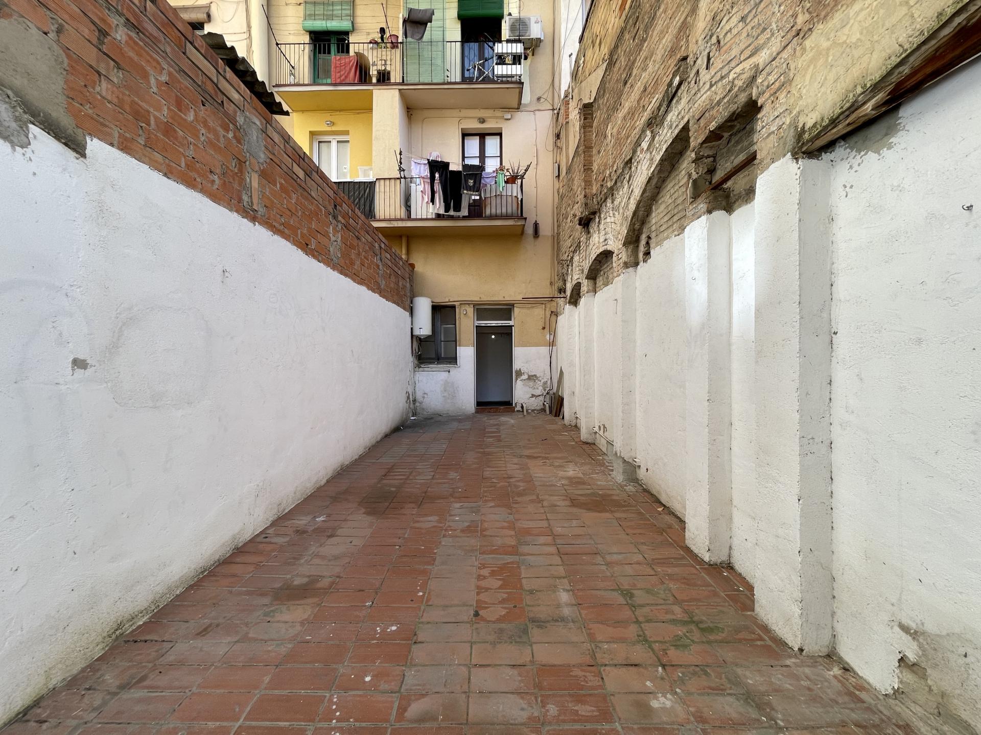 Local comercial – Barcelona 102.00 m2 photo6