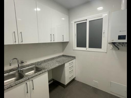 Piso – Barcelona 85.00 m2 photo11