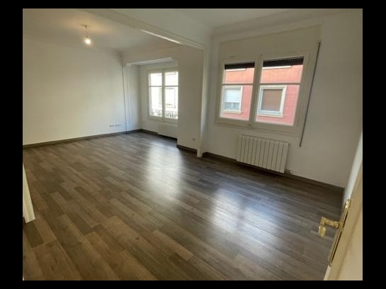 Piso – Barcelona 85.00 m2 photo3