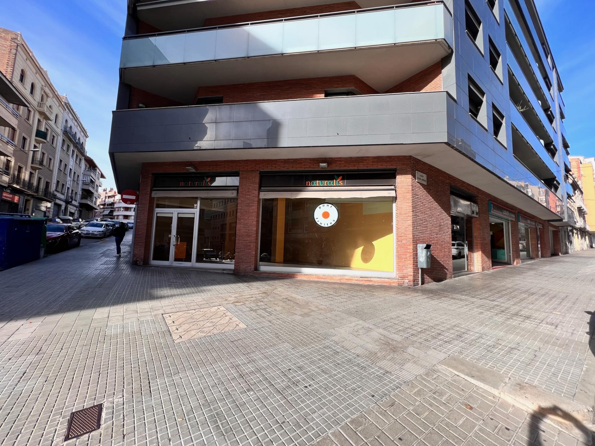 Tienda – Manresa 729.00 m2 photo15