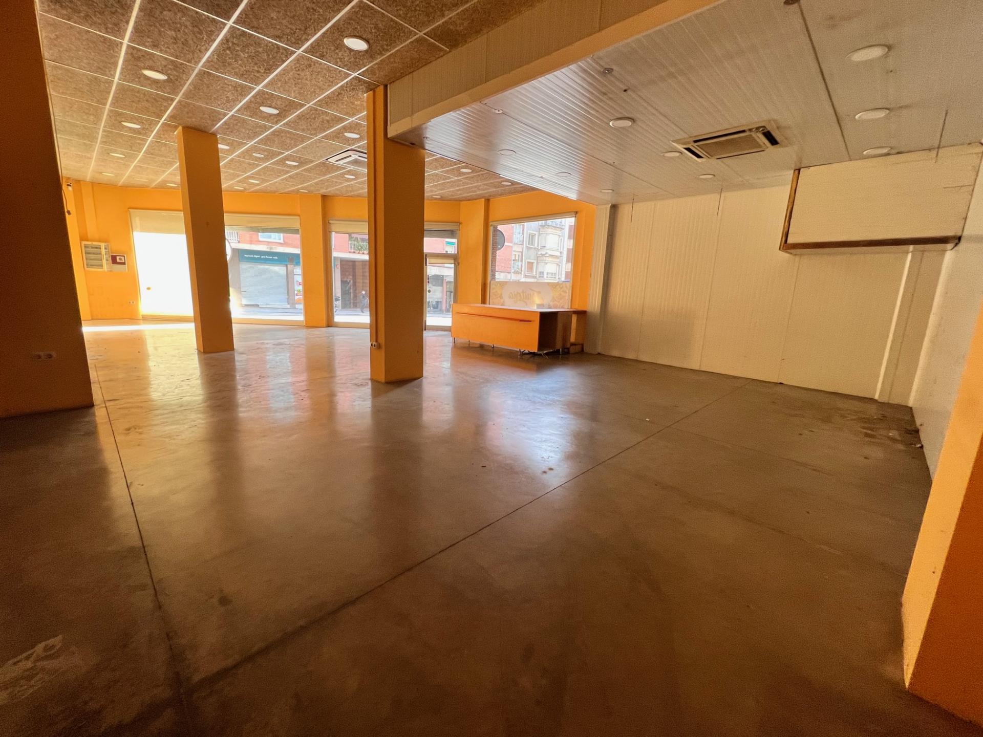 Tienda – Manresa 729.00 m2 photo20