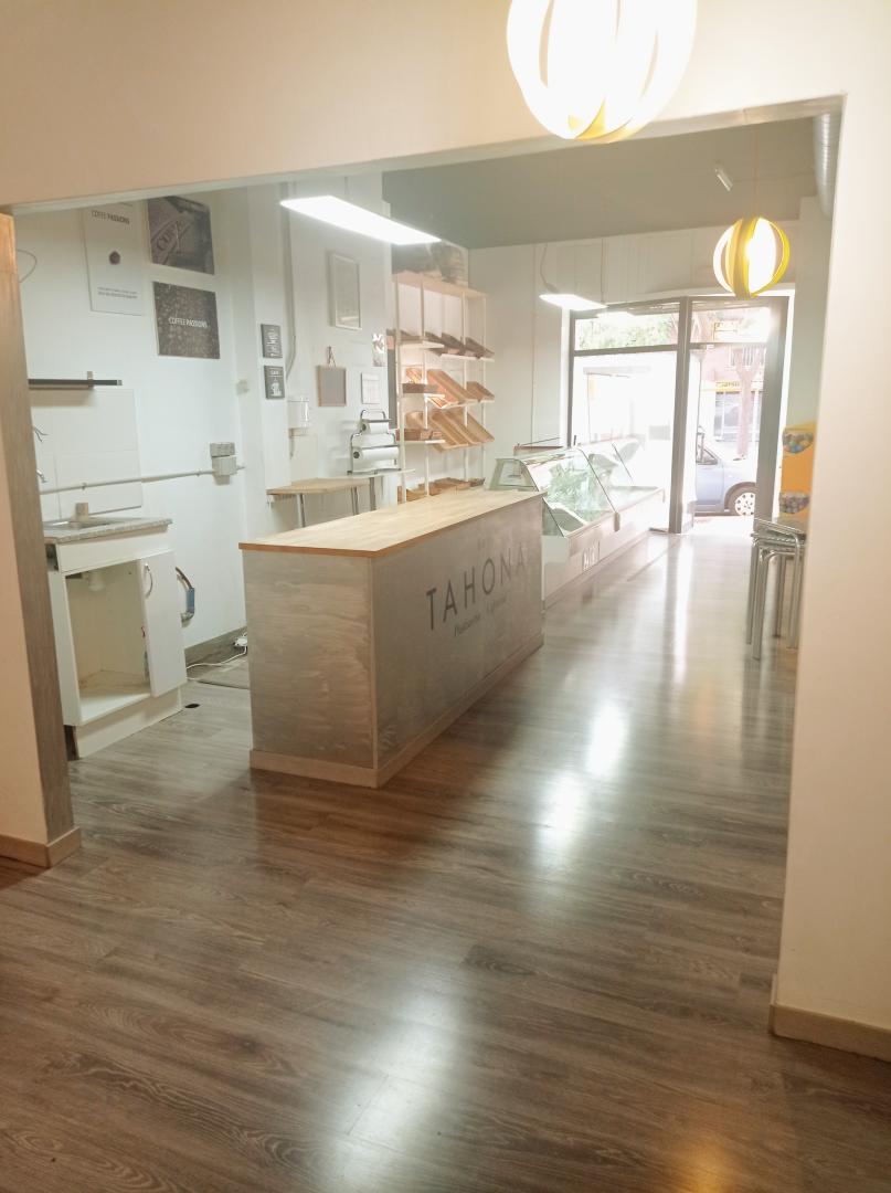 Local comercial – Sant Feliu de Llobregat 78.00 m2 photo4