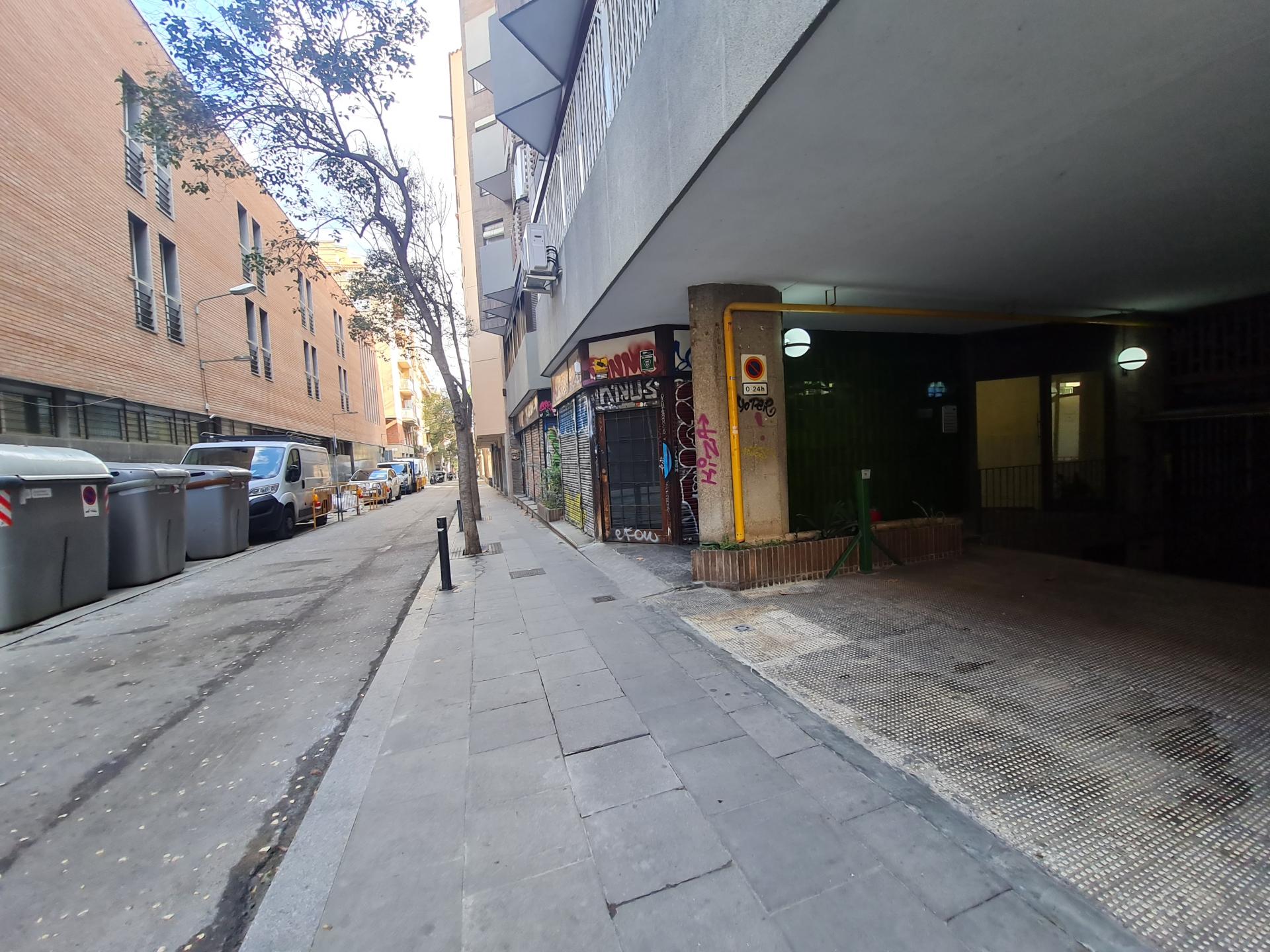 Plaza aparcamiento – Barcelona 18.00 m2 photo11