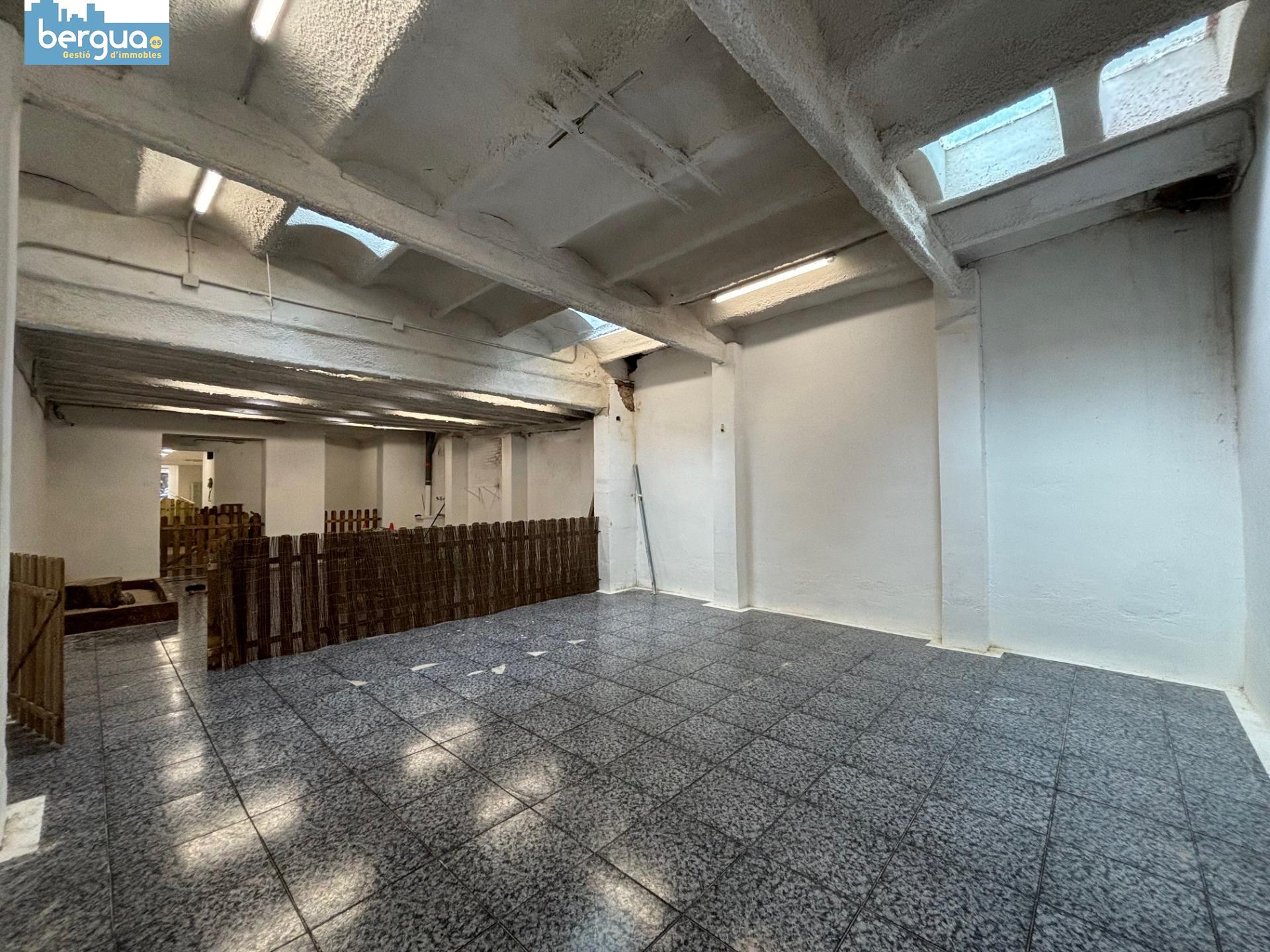 Local comercial – Barcelona 260.00 m2 photo20