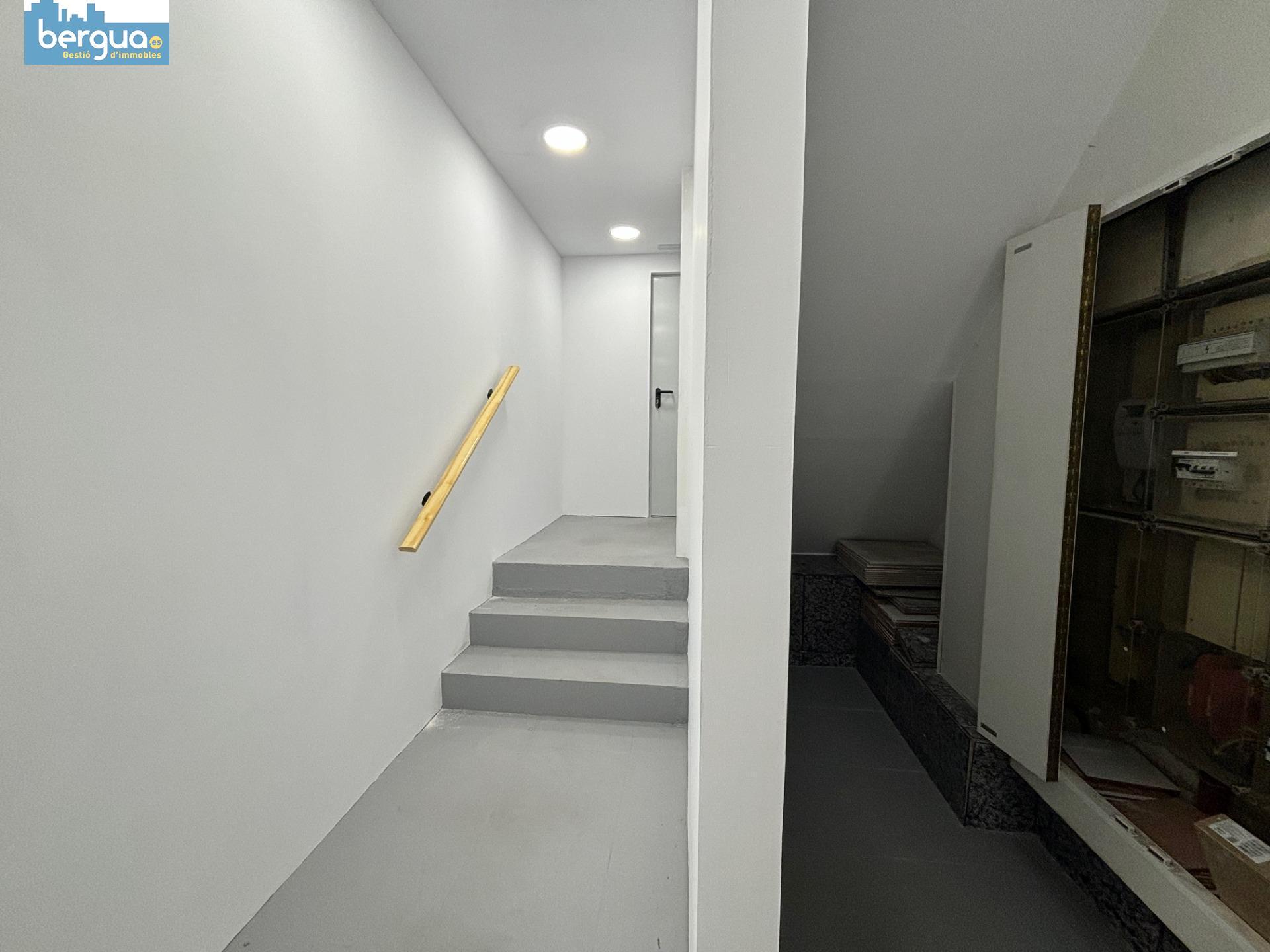 Local comercial – Barcelona 260.00 m2 photo25