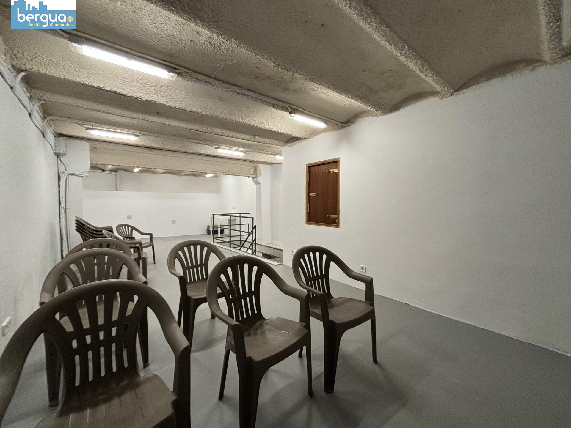 Local comercial – Barcelona 260.00 m2 photo35