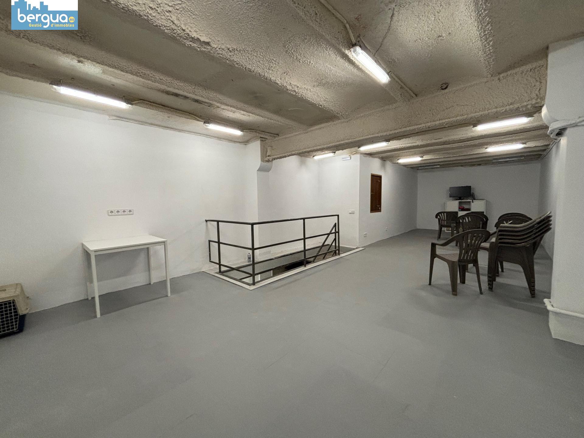 Local comercial – Barcelona 260.00 m2 photo32