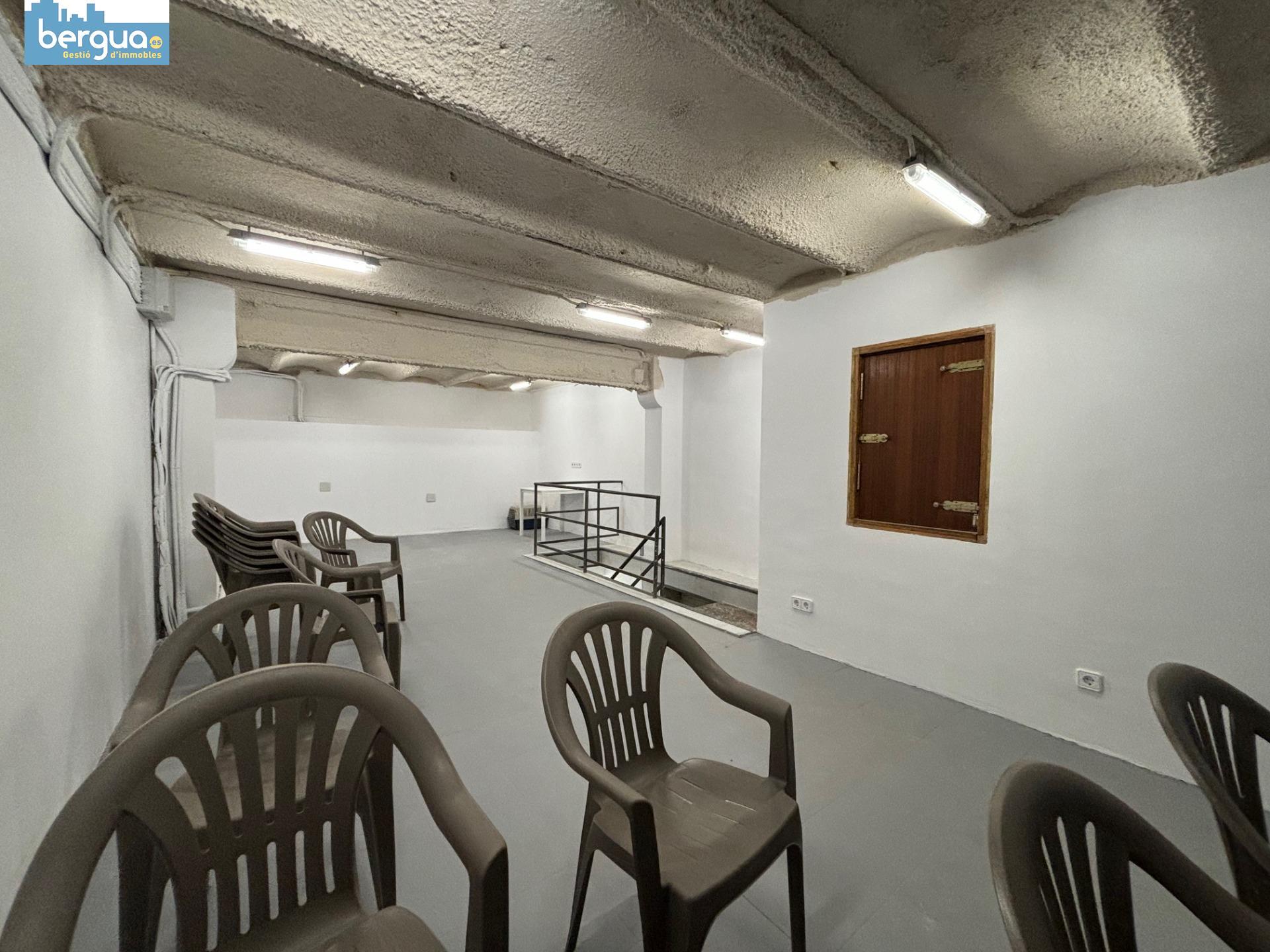 Local comercial – Barcelona 260.00 m2 photo30