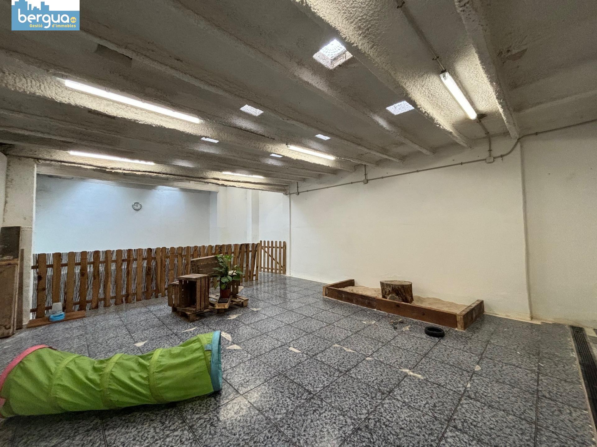 Local comercial – Barcelona 260.00 m2 photo22