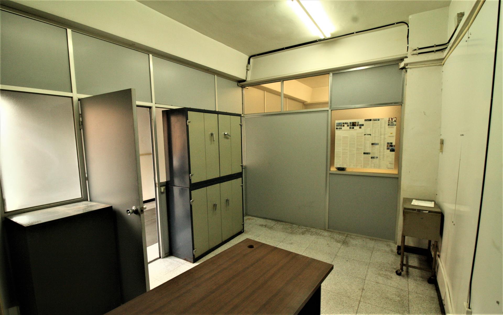Local comercial – Barcelona 125.00 m2 photo8
