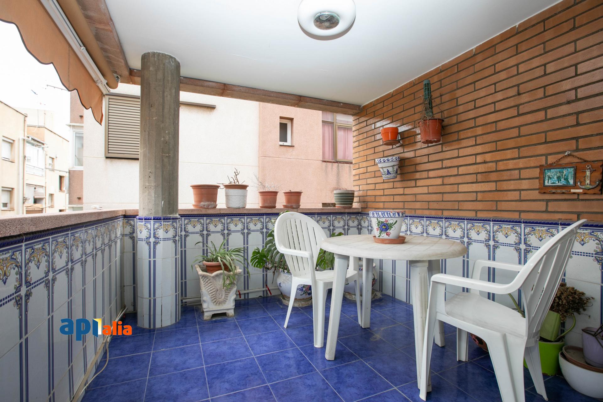 Piso – Esplugues de Llobregat 103.00 m2 photo3