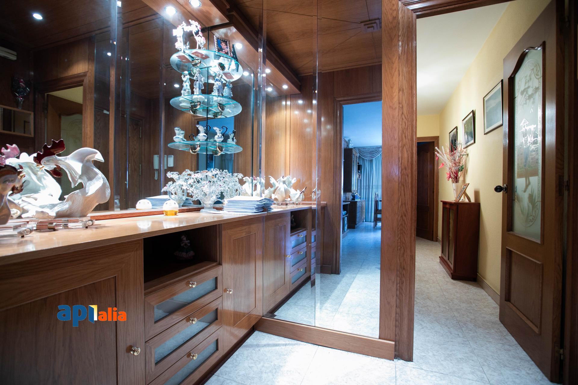 Piso – Esplugues de Llobregat 103.00 m2 photo12