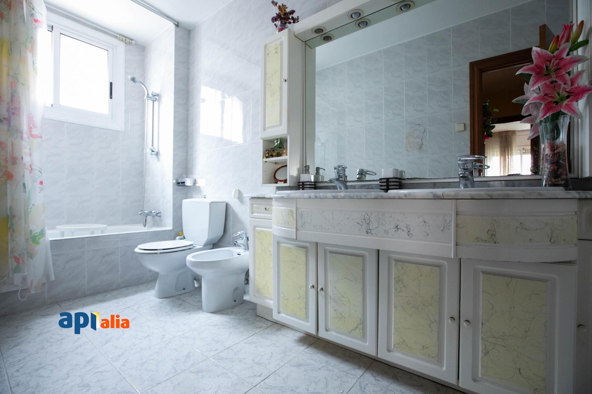 Piso – Esplugues de Llobregat 103.00 m2 photo25