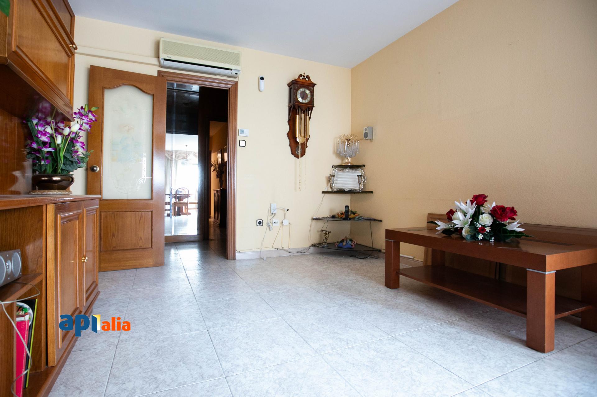 Piso – Esplugues de Llobregat 103.00 m2 photo8