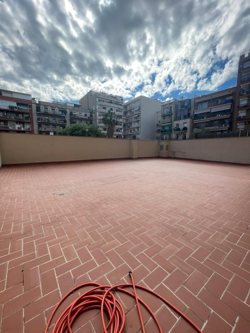 Oficina – Barcelona 450.00 m2 photo2