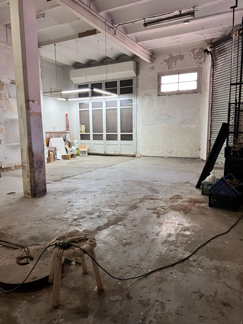 Tienda – Manresa 220.00 m2 photo21