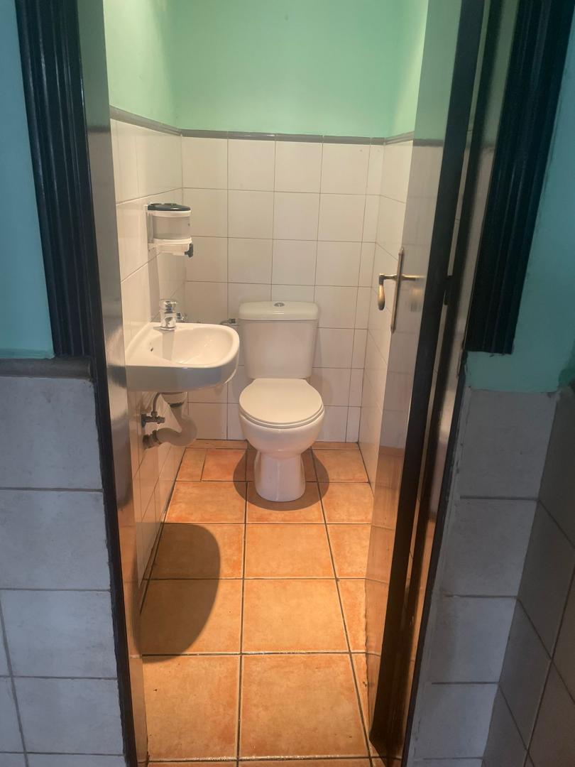 Local comercial – Barcelona 40.00 m2 photo6