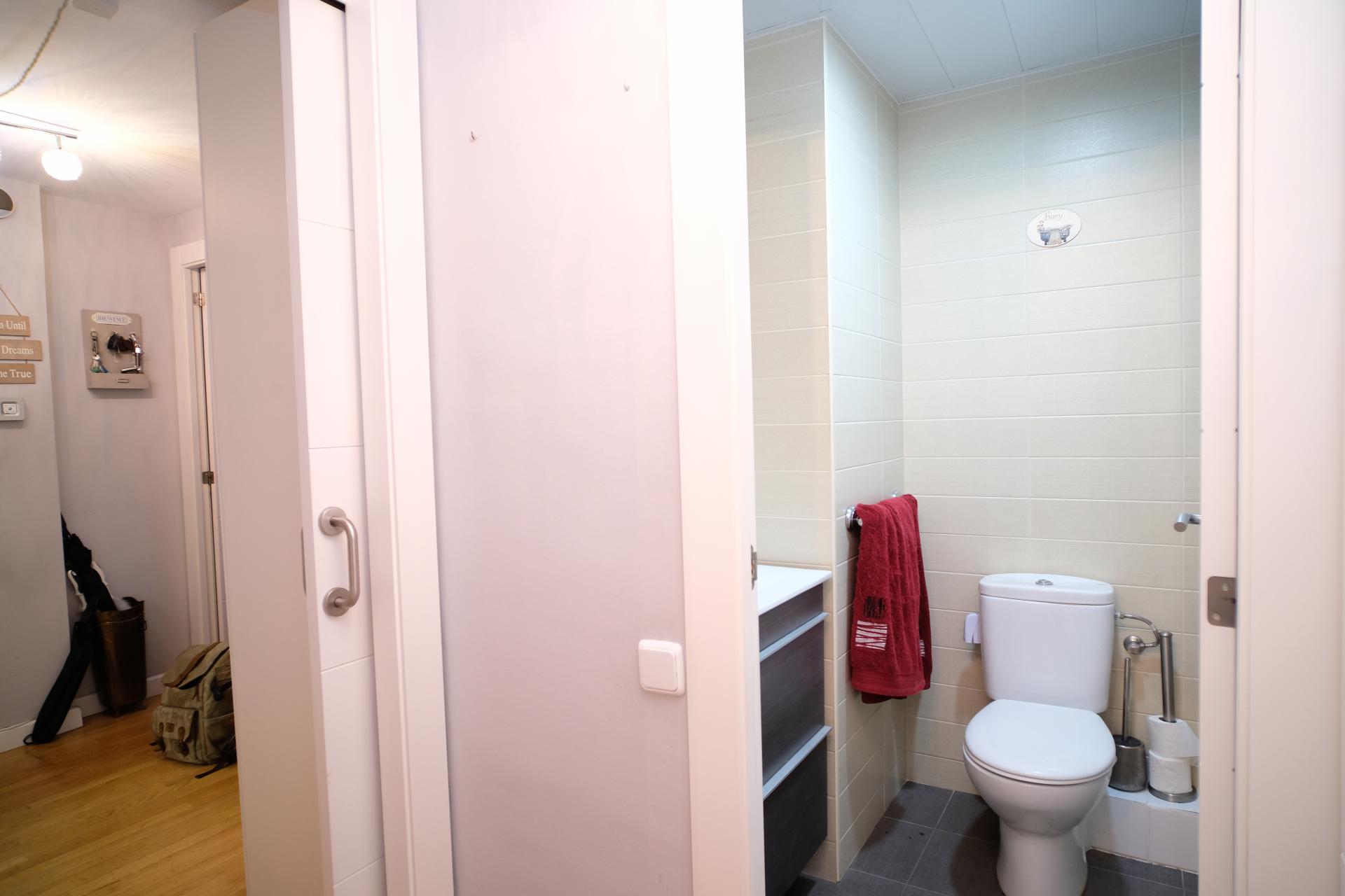Piso – Barcelona 94.00 m2 photo15