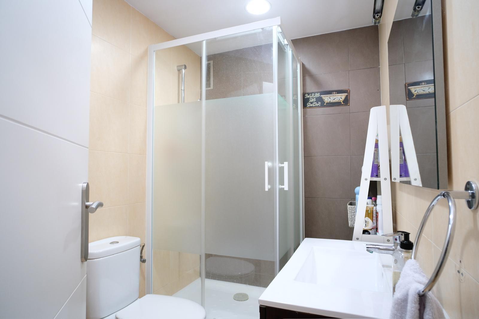 Piso – Barcelona 94.00 m2 photo18
