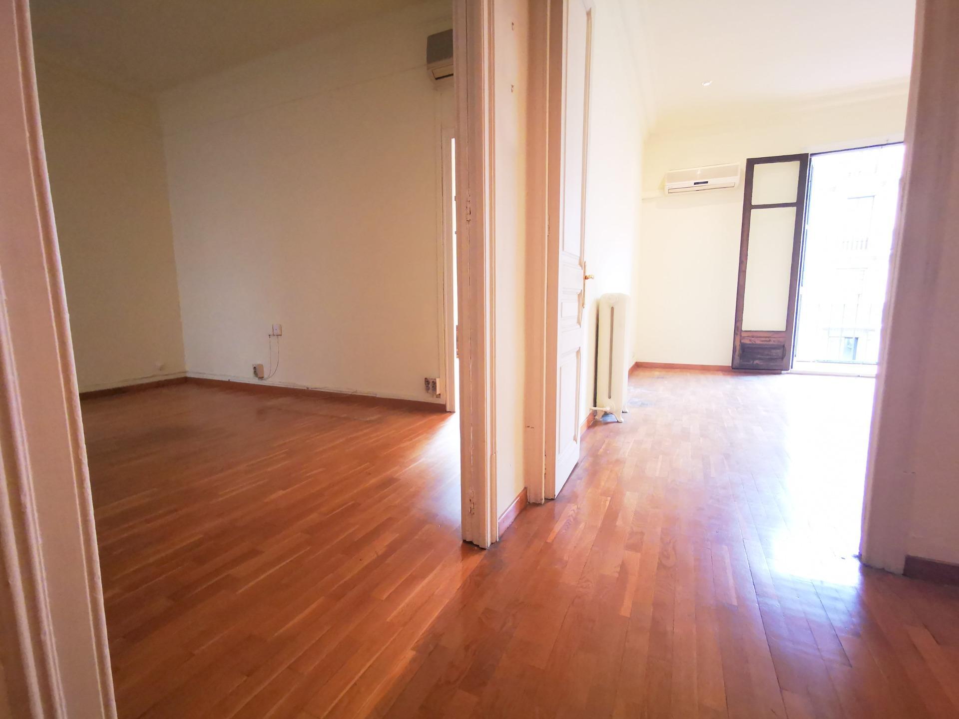 Piso – Barcelona 167.00 m2 photo9