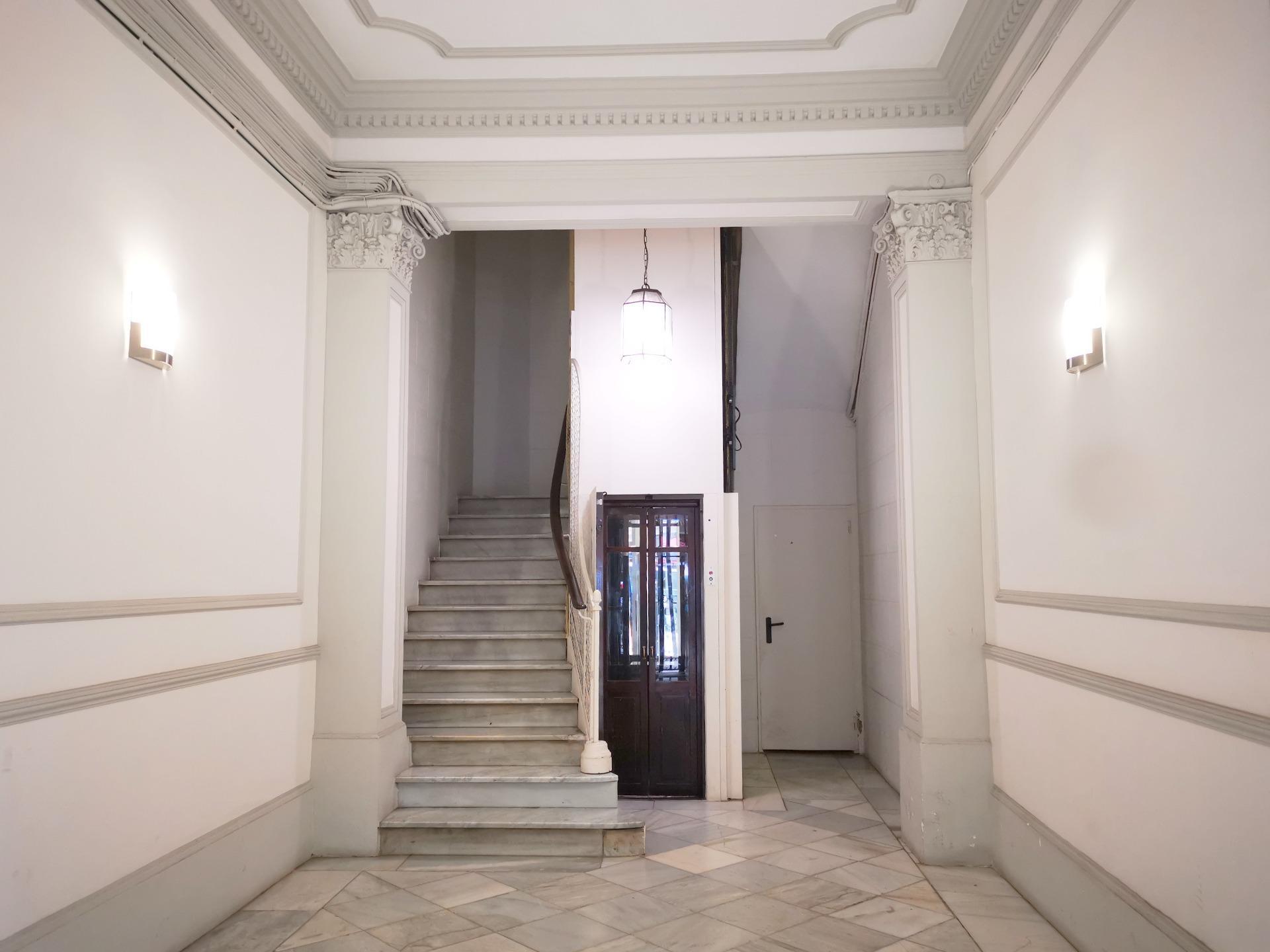 Piso – Barcelona 167.00 m2 photo46