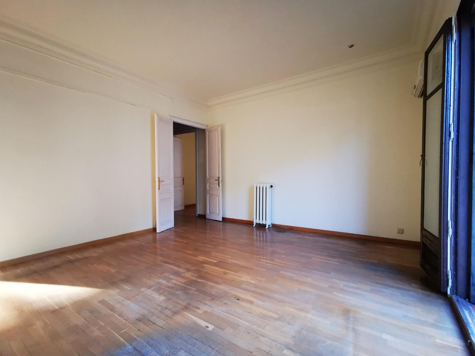 Piso – Barcelona 167.00 m2 photo5