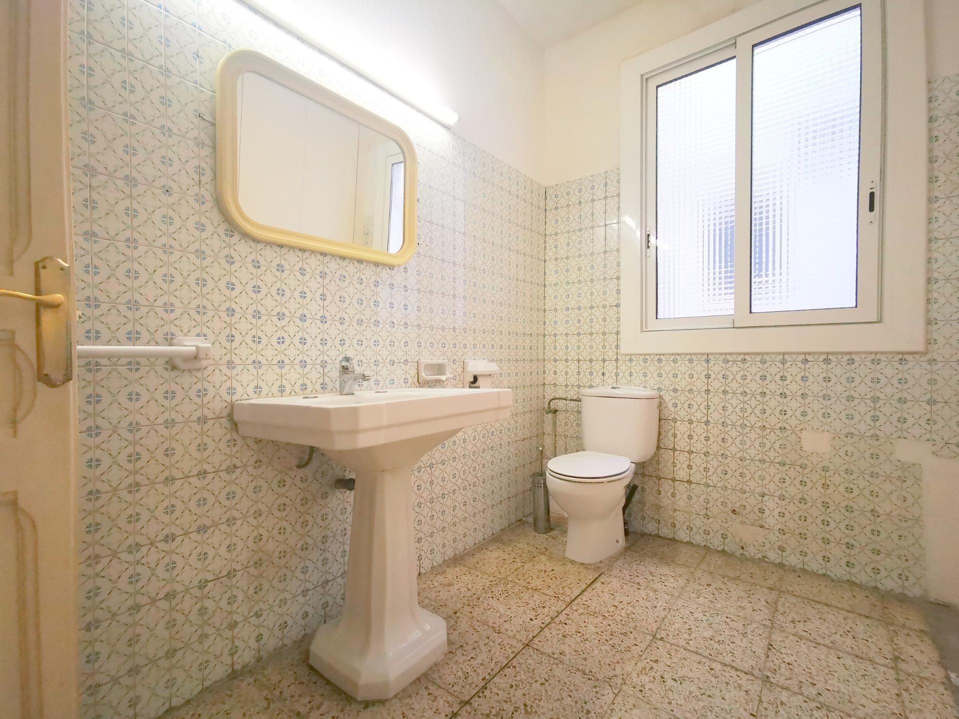 Piso – Barcelona 167.00 m2 photo20