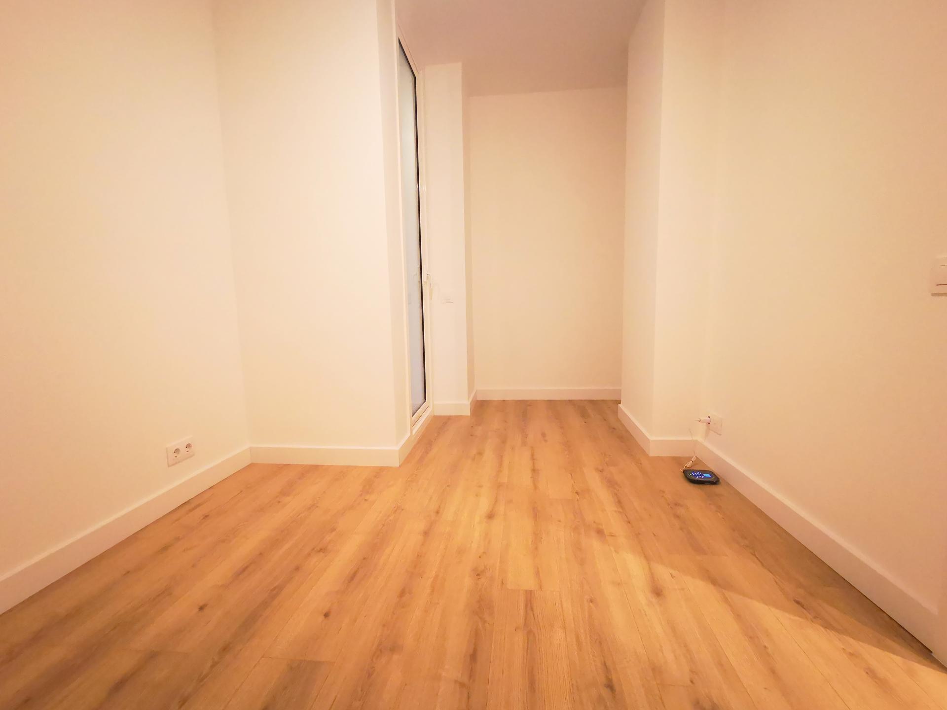 Piso – Barcelona 71.00 m2 photo19