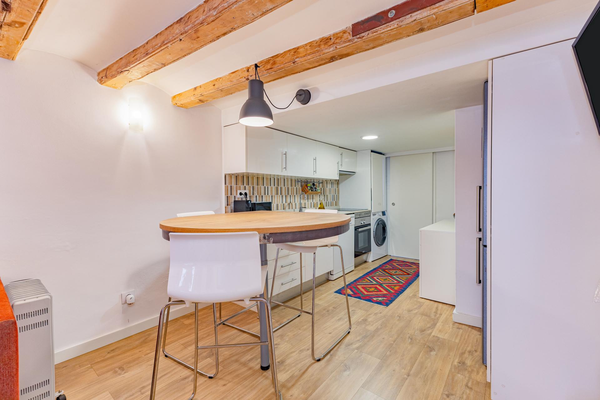 Local comercial – Barcelona 93.00 m2 photo3