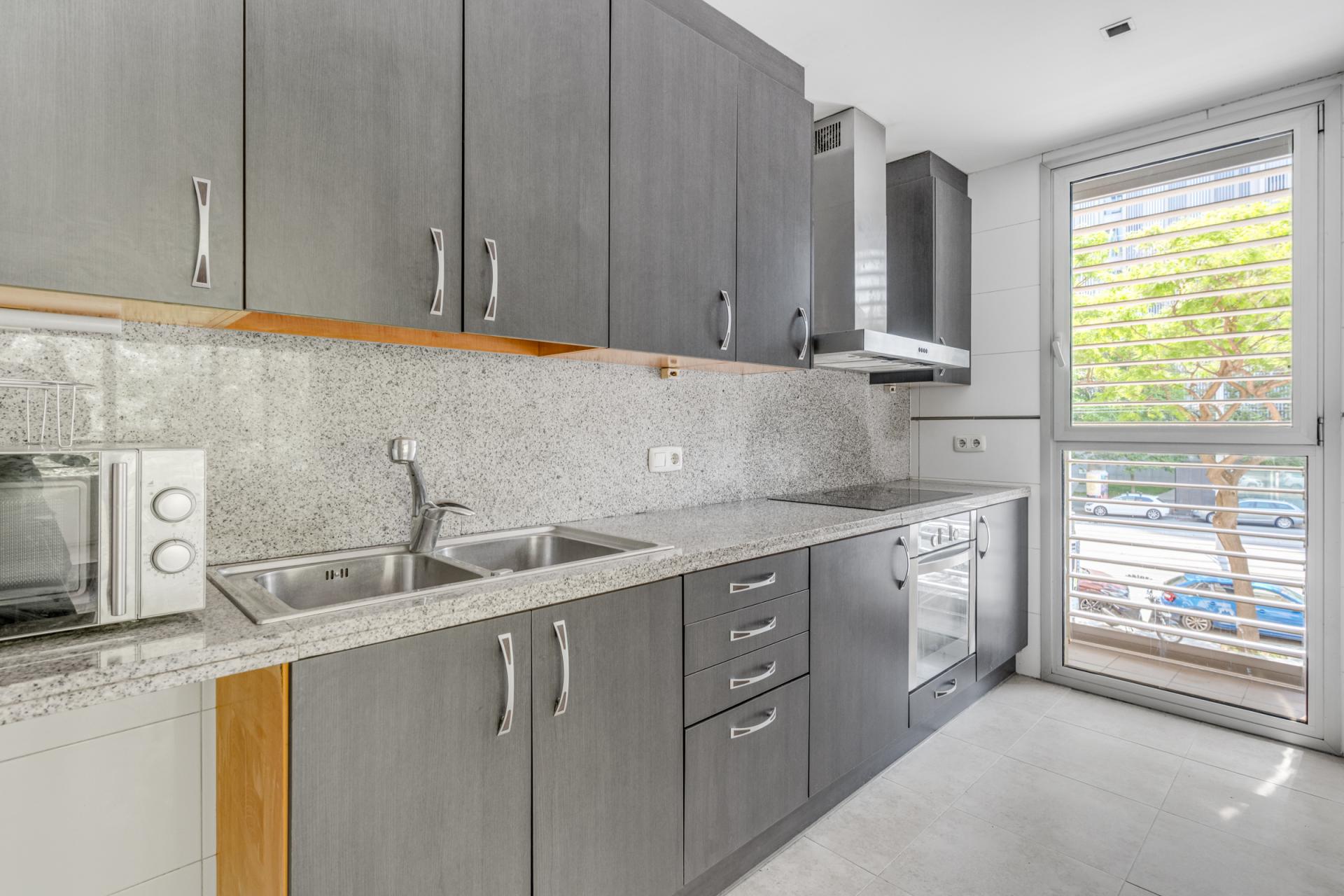 Piso – Sant Adrià de Besòs 90.00 m2 photo9