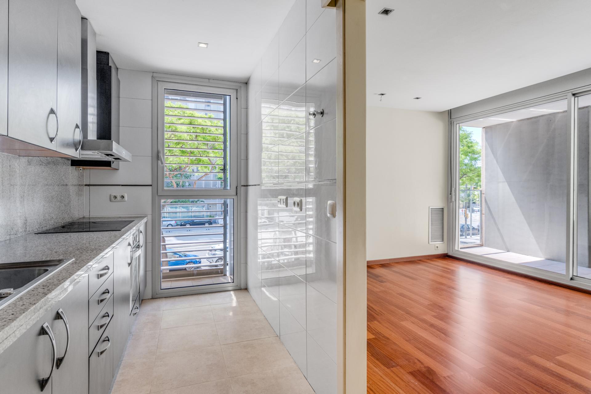 Piso – Sant Adrià de Besòs 90.00 m2 photo12