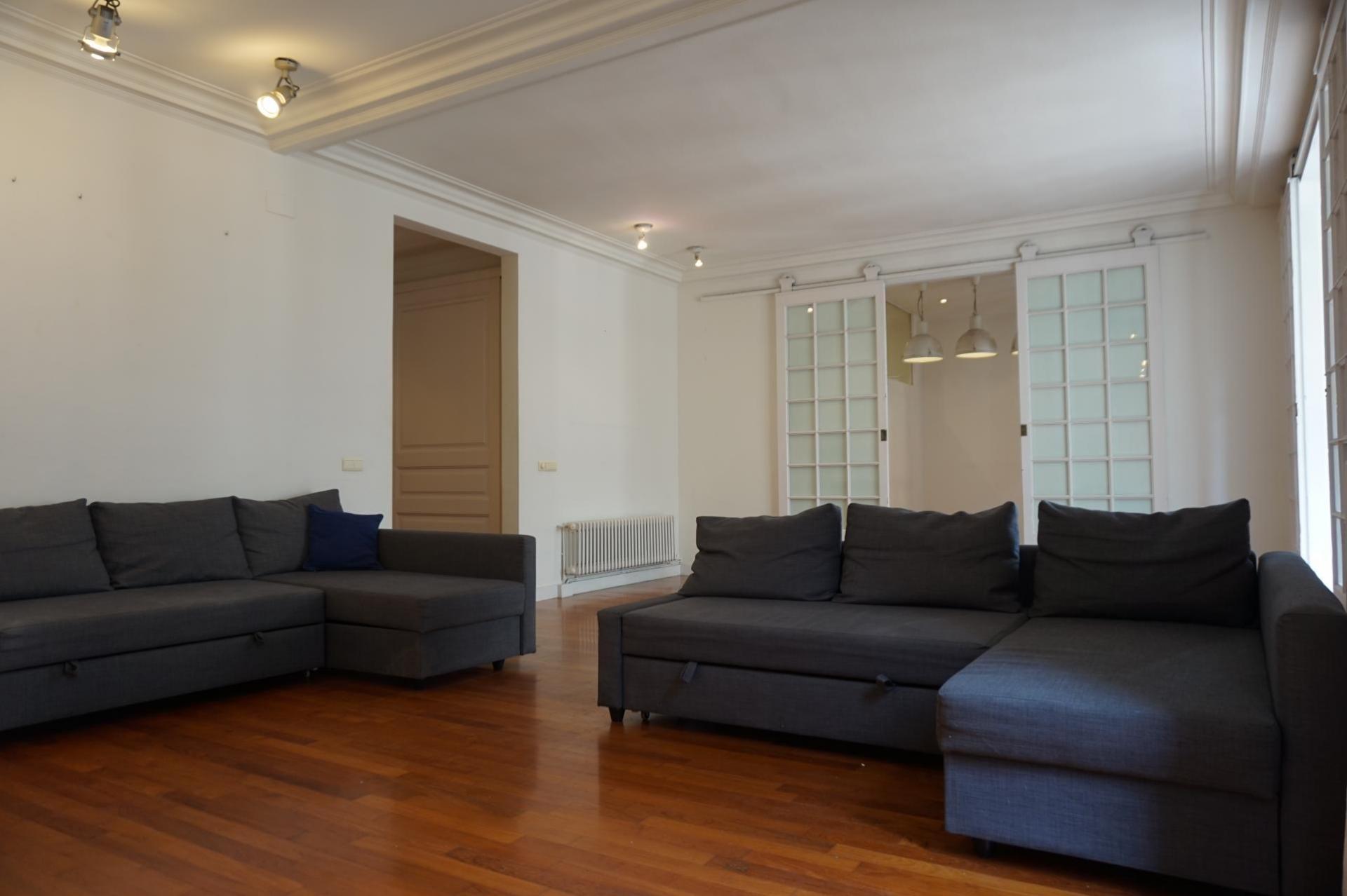 Piso – Barcelona 232.00 m2 photo3