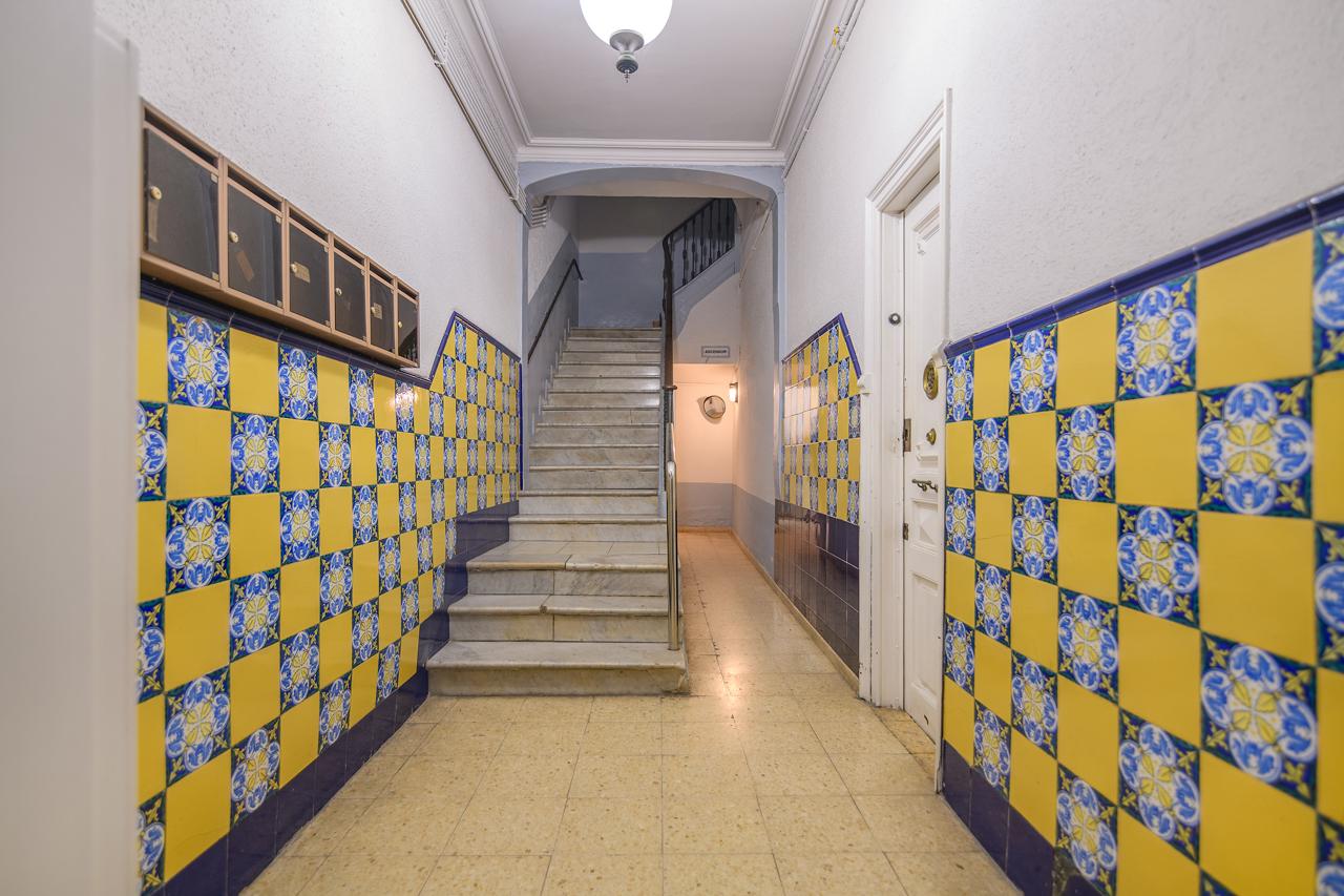 Piso – Barcelona 91.00 m2 photo26