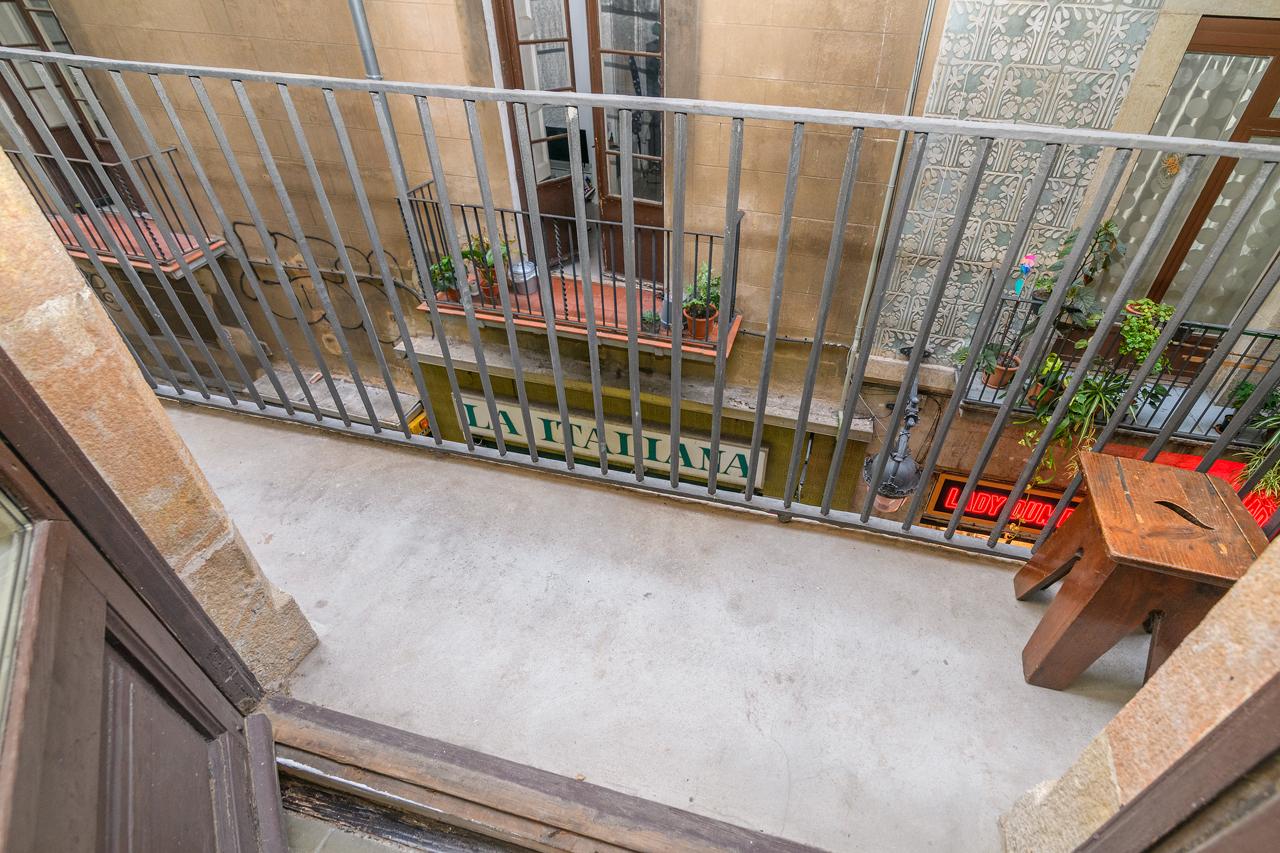 Piso – Barcelona 91.00 m2 photo11