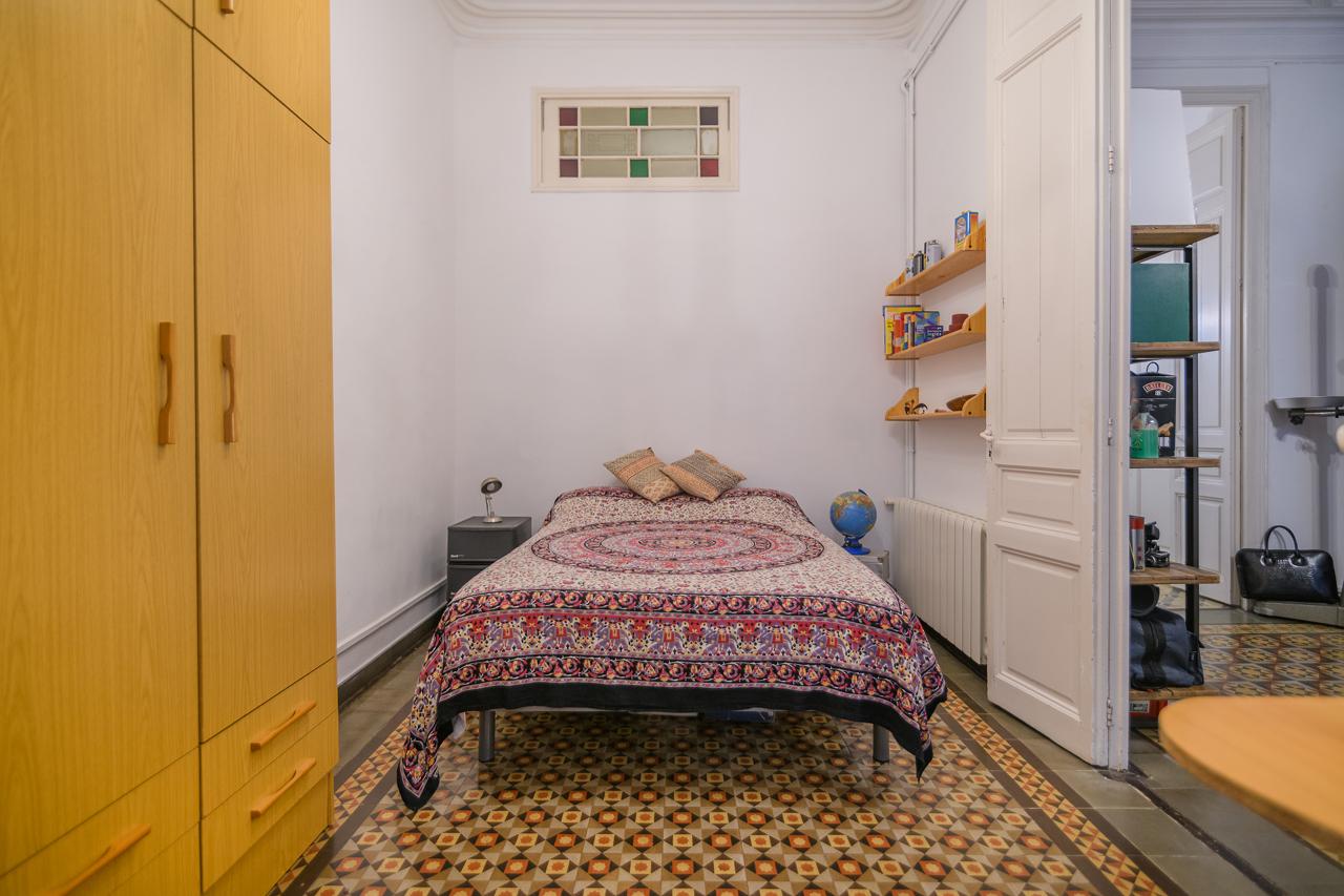 Piso – Barcelona 91.00 m2 photo9