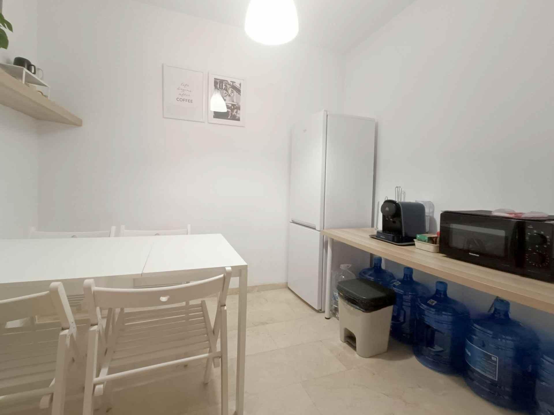 Despatx – Lleida 76.00 m2 photo5