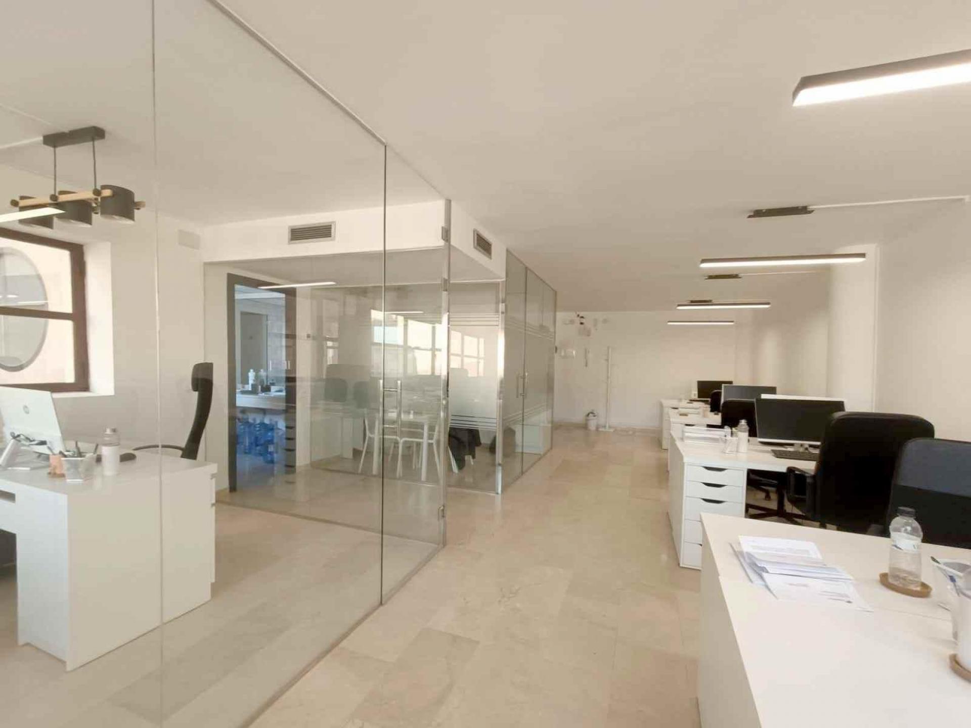 Despatx – Lleida 86.00 m2 photo3