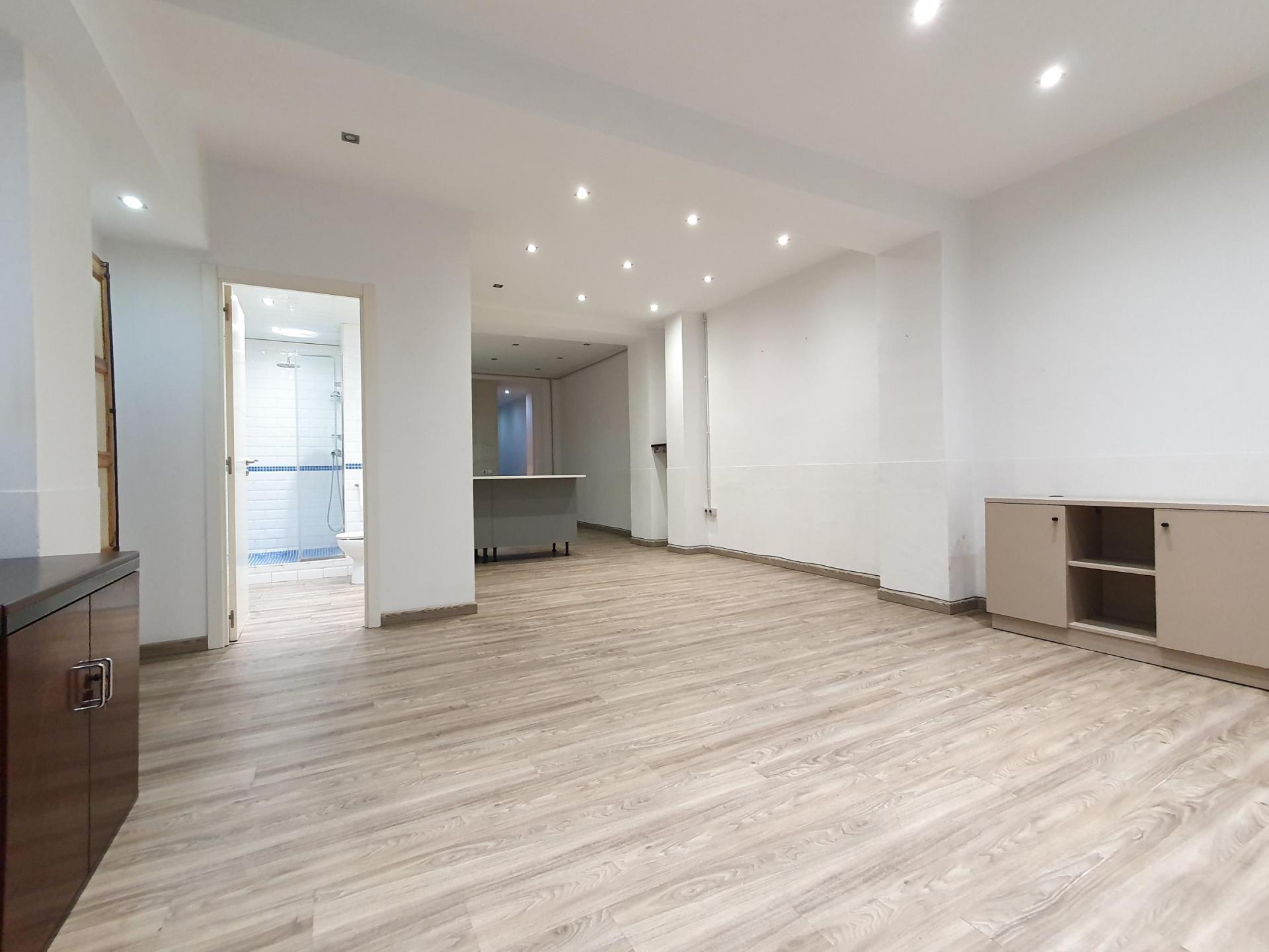 Otras casas – Barcelona 130.00 m2 photo9
