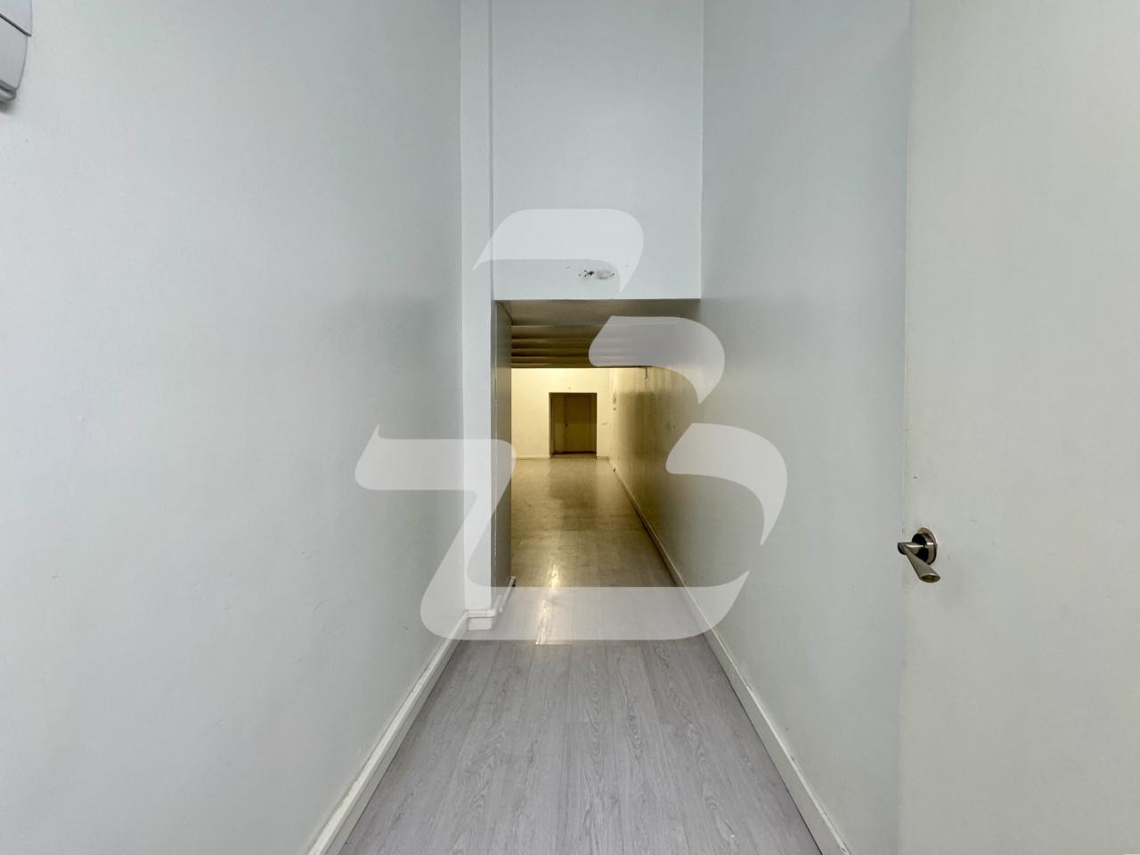 Local comercial – Barcelona 102.00 m2 photo8